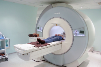 2 - Кабинет магнитно-резонансной томографии - СПБ ГБУЗ «ГМПБ №2»