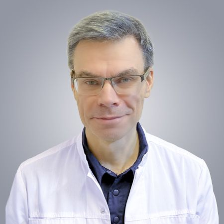 Мацкевич Олег Ростиславович, заведующий отделением медицинской реабилитации №2 СПб ГБУЗ ГМПБ №2